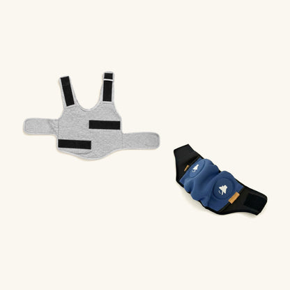 Kit Calma SORA: chaleco antiestrés gris claro y protector auditivo azul marino, vistos en plano